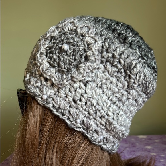 crochet hat Accessories - Chic crochet beanie medium soft acrylic yarn new